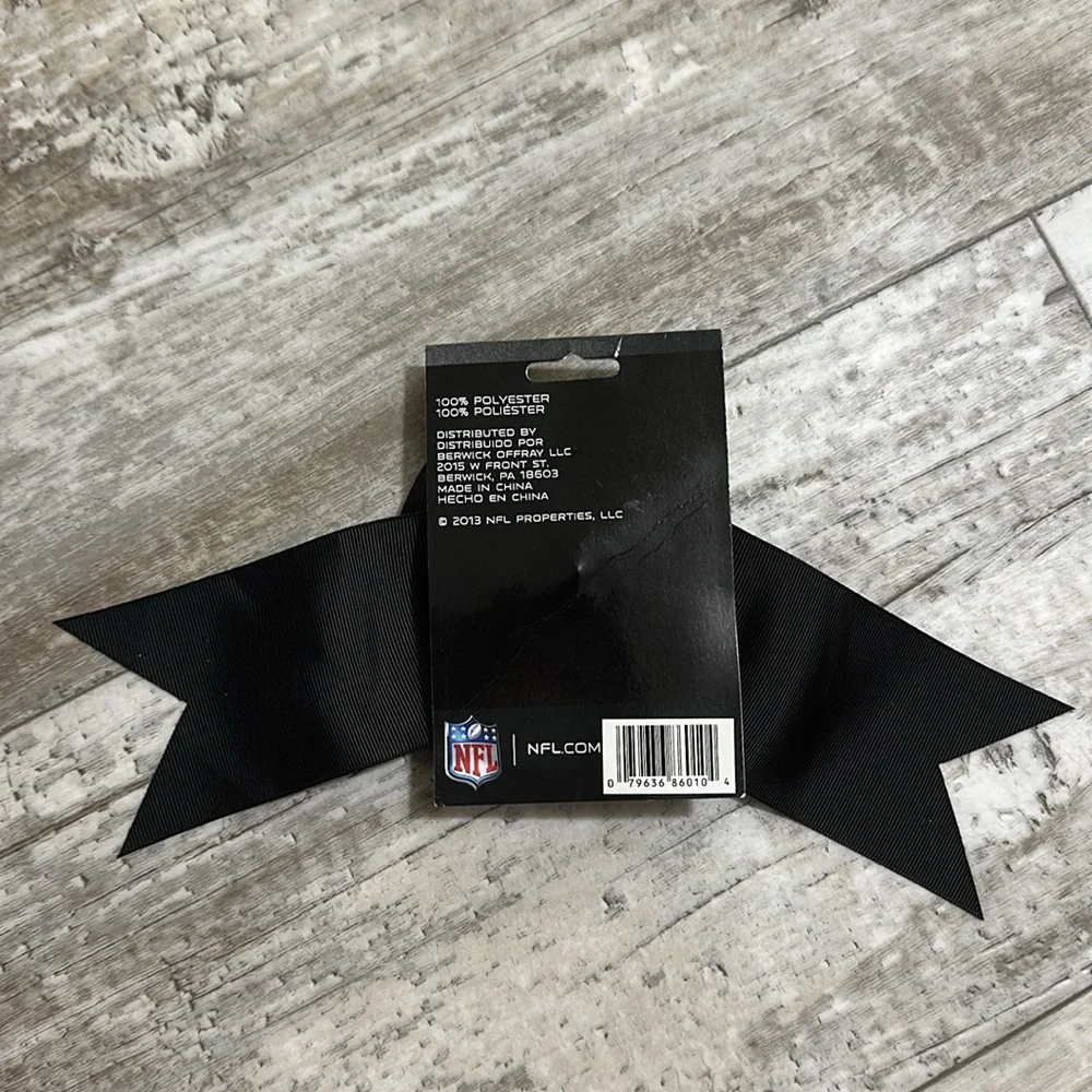 Tampa Bay Buccaneers Ribbon Accessory